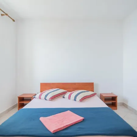 Neva- One Bedroom * Selca (Brac)